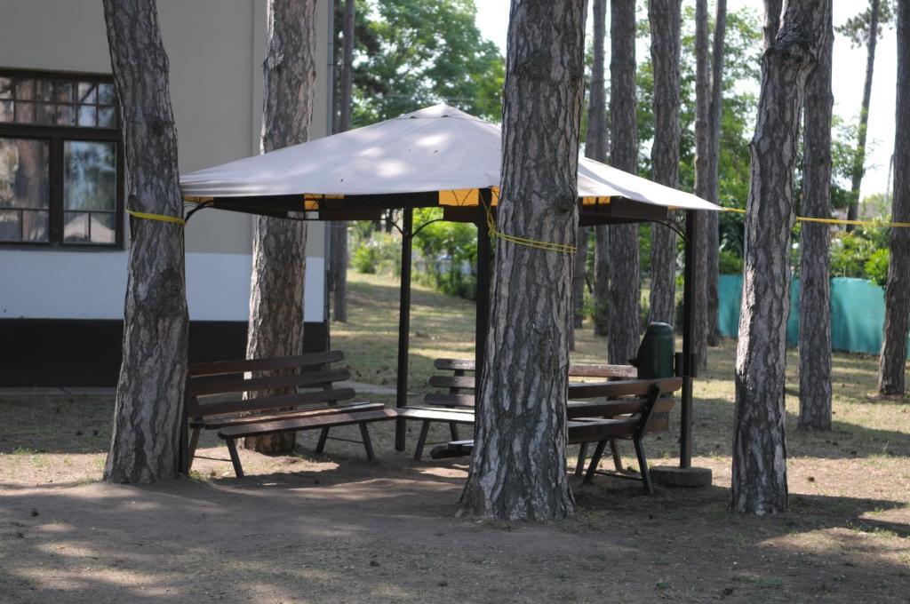 Hotel Stella Siófok Buitenkant foto